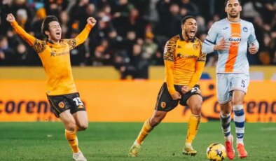 Hull City’nin peri masalı devam ediyor