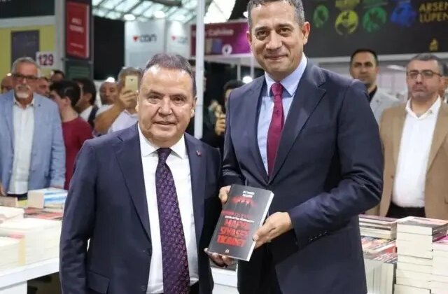 İddianamede dikkat çeken ifade: Muhittin Böcek, Ali Mahir Başarır’a hediye edeceğini söyleyip daire istedi