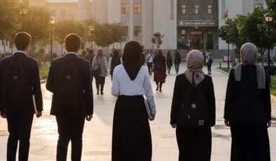 “İmam hatip liseleri için Alman Kalkınma Bankasından kredi alındığı” iddiaları yalanlandı