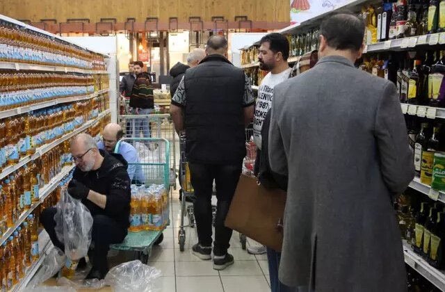 İran’da artan yaşam pahalılığıyla mücadeleye yönelik “Kalabarg” uygulaması