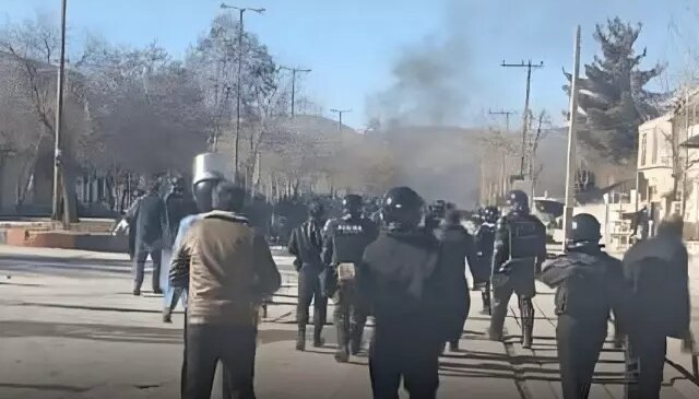 İran’da ekonomik isyan büyüyor: Can kaybı 20’ye yükseldi, gözaltı sayısı binlere dayandı