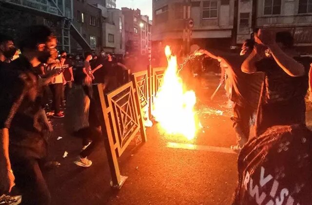 İran’daki protestoların altından Mossad çıktı
