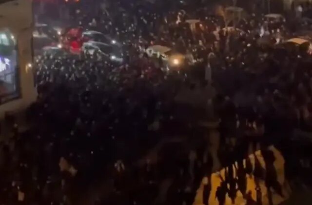İran’daki protestolarda hayatını kaybedenlerin sayısı 217’e yükseldi