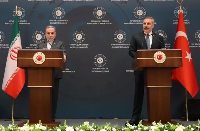 İran Dışişleri Bakanı Arakçi: ABD ile müzakereye hazırız
