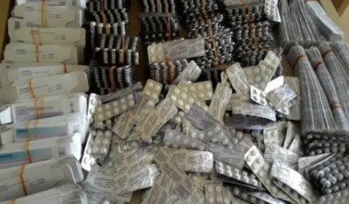 İstanbul merkezli kaçak ilaç operasyonu :235 bin ilaç ele geçirildi