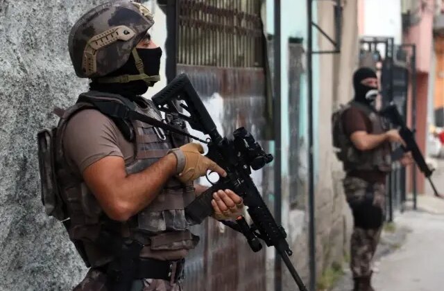 İstanbul’da terör örgütü DEAŞ’a yönelik operasyonda 67 tutuklama