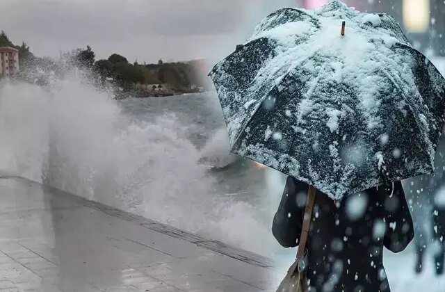 Kar yağışının sürdüğü İstanbul’a yeni uyarı! Bu kez çok fena geliyor