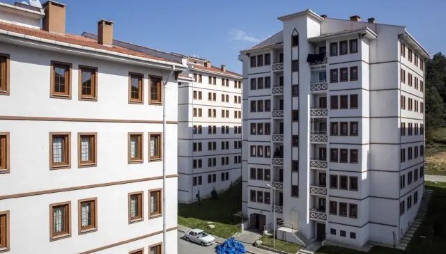 İşte kamu lojmanlarının herkesi kıskandıracak kira ücretleri
