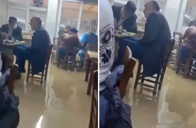 İstiflerini bozmadılar! Kahvehane sele teslim oldu ama…