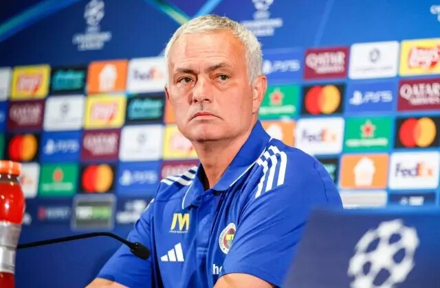 Jose Mourinho, transferdeki bombayı Fenerbahçe’nin yıldızıyla patlatıyor