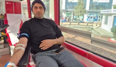 Kan bağışlayana forma ve maç bileti hediye