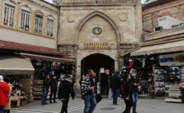 Kapalıçarşı’ya yeni operasyon! 68 kişi gözaltında, 340 milyon TL’ye el konuldu