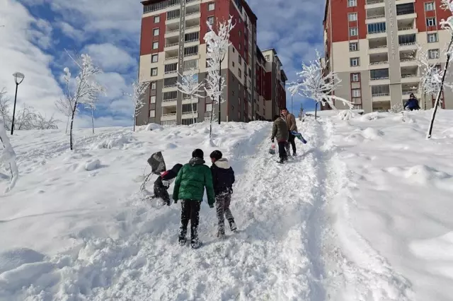 kar ve firtina egitime engel oldu bircok kentte 19441711 7777 o