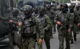 Kolombiya, Venezuela sınırına güvenlik güçleri konuşlandırdı