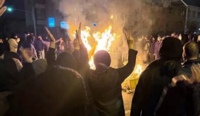 Komşu kan gölü! Protestolardaki ölü sayısı 2 bin 615’e yükseldi