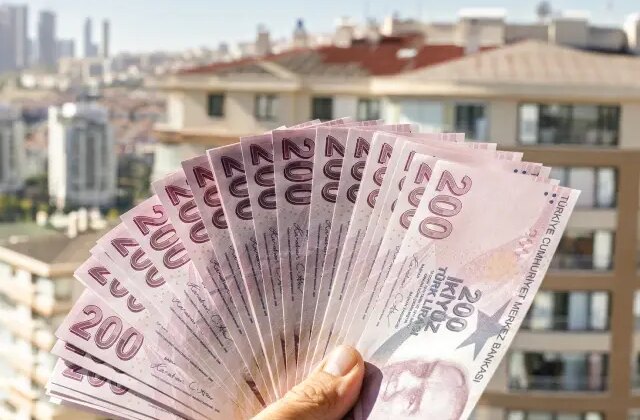 Aidat düzenlemesi Meclis’e geldi, fırsatçılar hemen fahiş zam yaptı