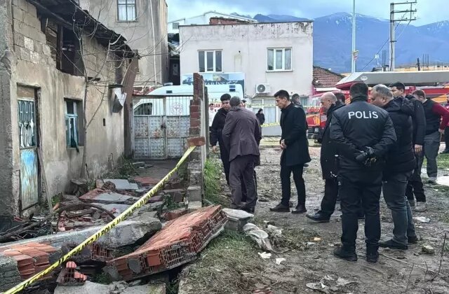 Lodos faciaya yol açtı: Bursa’da çöken duvar can aldı