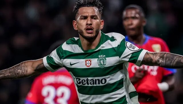 Luis Suarez, PSG’yi tek başına yıktı