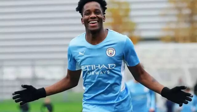 Manchester City’nin göz bebeğiydi! Yeni adresi Çaykur Rizespor