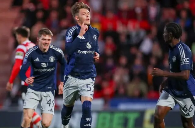 Manchester United’dan Kayserispor’a imza! Antrenmana dahi çıktı