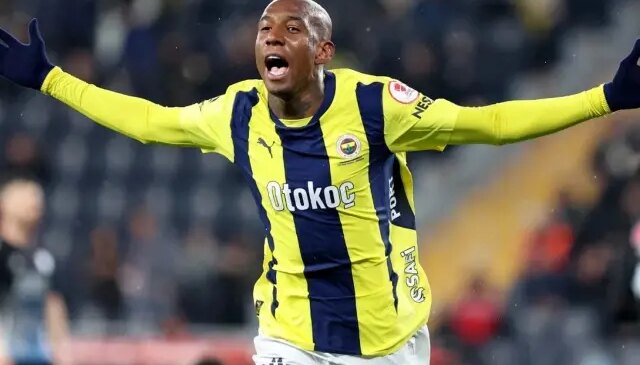Menajeri İstanbul’a geldi! Talisca imzayı atıyor