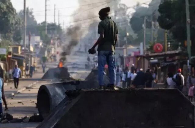 Mozambik’te polisle yerel milisler arasında çıkan çatışmada 8 kişi öldü