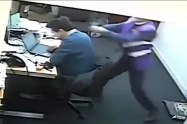 mudur metresiyle iliski yasayan yardimcisina 19435277 9927 o