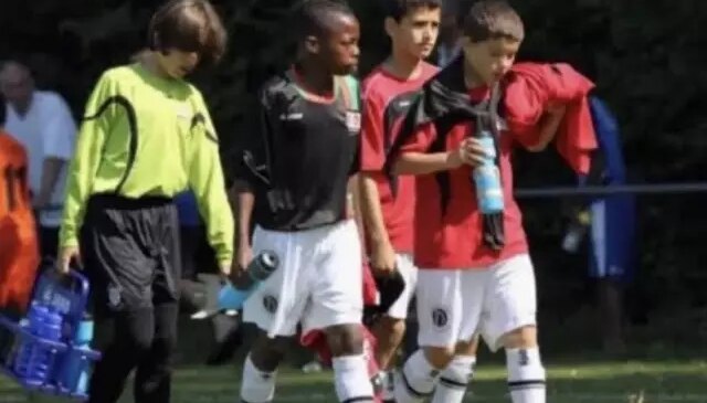 Musaba ile Ferdi Kadıoğlu’nun yıllar önceki fotoğrafı gündem oldu