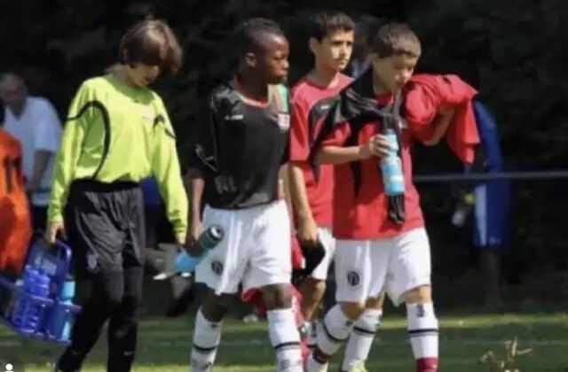 Musaba ile Ferdi Kadıoğlu’nun yıllar önceki fotoğrafı gündem oldu