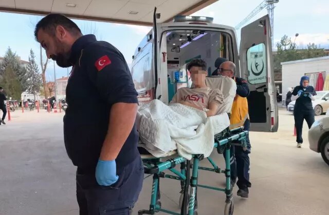 Neden pas vermedin kavgası kanlı bitti: 16 yaşındaki çocuk bıçaklandı