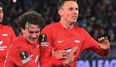 Nefes kesen son! UEFA Avrupa Ligi’nin liderini 90+10’daki golle yıktılar