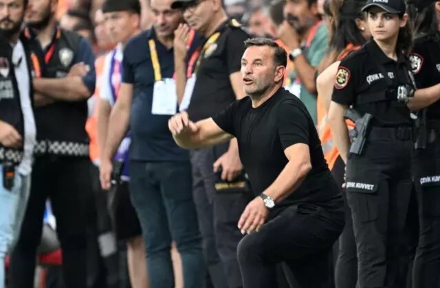 Okan Buruk, taraftarın yeni bir isim beklediği bölgeye transfer yapmaktan vazgeçti