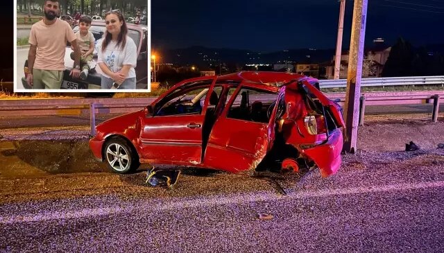 Otomobil aydınlatma direğine çarptı: Baba ile oğlu öldü, anne ağır yaralı