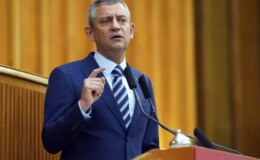 Özgür Özel, Cumhurbaşkanı Erdoğan’ı hedef alan Yunan gazeteciye sert tepki gösterdi