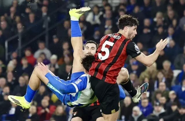 Premier Lig’de müthiş maç! 1 puanı röveşata golüyle aldılar