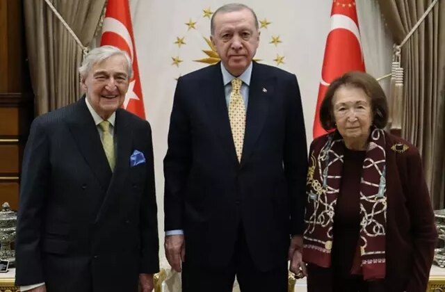 Rahmi Koç destek verdi: Türkiye doğru yolda, çok memnunum