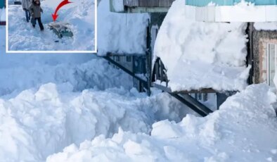 Rusya’nın Kamçatka Yarımadası’nda son 30 yılın en yoğun kar yağışı yaşanıyor