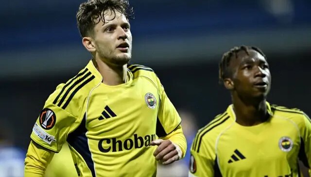 Sebastian Szymanski Fenerbahçe’ye veda etti