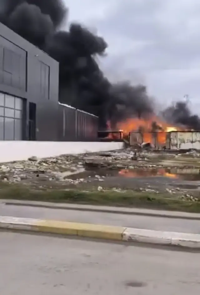 sile de isci konteynerinde yangin 1 olu 19468297 3488 o