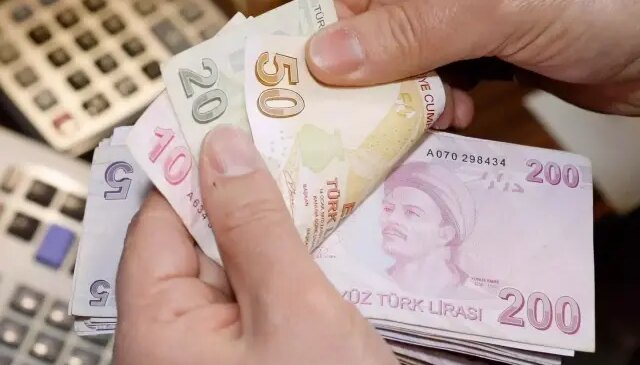 SSK ve Bağkur emeklisinin kök maaş hesabı değişti: İşte yeni zam tablosu