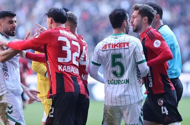 Süper Lig’e geri dönüşü muhteşem oldu! Kramer’den 88. dakikada hayati bir gol