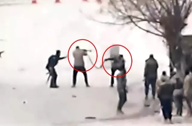 Suriye ordusu ile YPG’li teröristlerin çatışma anına damga vuran görüntü