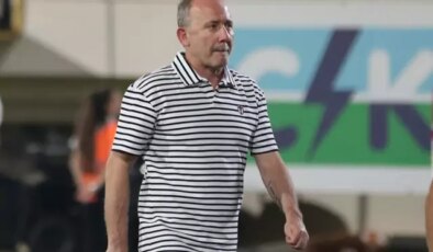 ‘Takımdan gidecek’ denmişti! Beşiktaş’ta ayrılık iptal