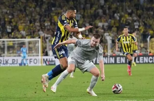 Teknik direktörü duyurmuştu: Beklenen ayrılık gerçekleşti