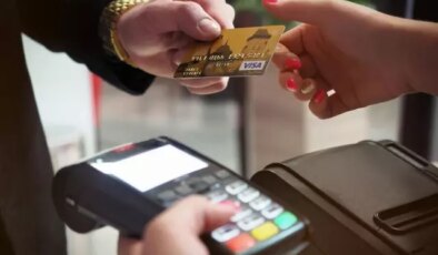 Temassız kartlarda şifresiz işlem limiti yarından itibaren 2 bin 500 lira oluyor