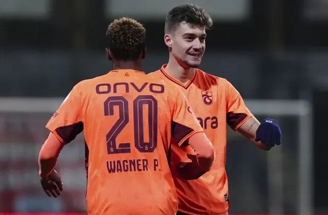 Trabzonspor, İstanbulspor’a gol oldu yağdı