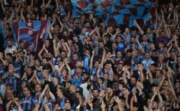 Trabzonspor taraftarı 4-1’in faturasını o isme kesti