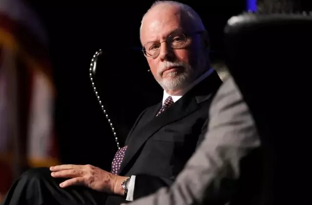 Trump’a yakın isimden Venezuela operasyonu öncesi büyük vurgun