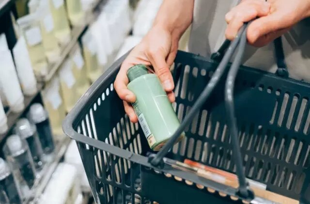 Türkiye’de de satılıyordu! Dev kozmetik markası iflas bayrağını çekti