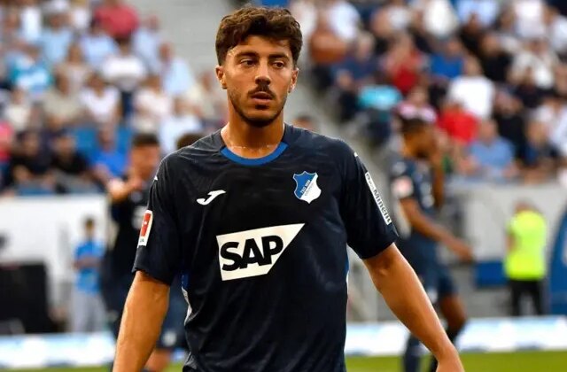 Galatasaray ile anılan Umut Tohumcu, yeni takımına imzayı attı